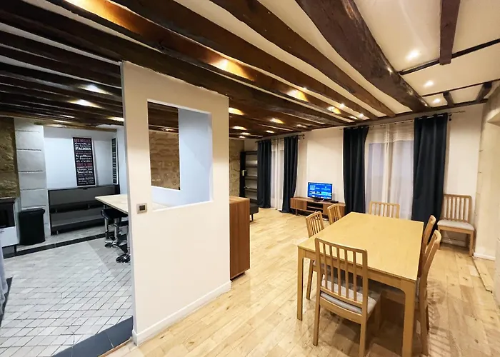 Apartment Urban Flat 43 - Charming Parisian Flat Near Grands Boulevards