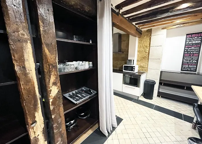Apartment Urban Flat 43 - Charming Parisian Flat Near Grands Boulevards