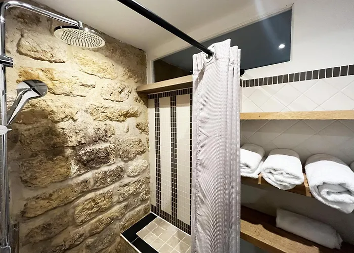 Apartment Urban Flat 43 - Charming Parisian Flat Near Grands Boulevards Paris