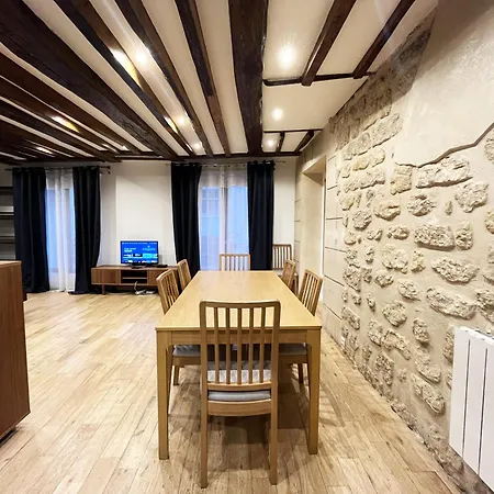 Urban Flat 43 - Charming Parisian Flat Near Grands Boulevards Paris